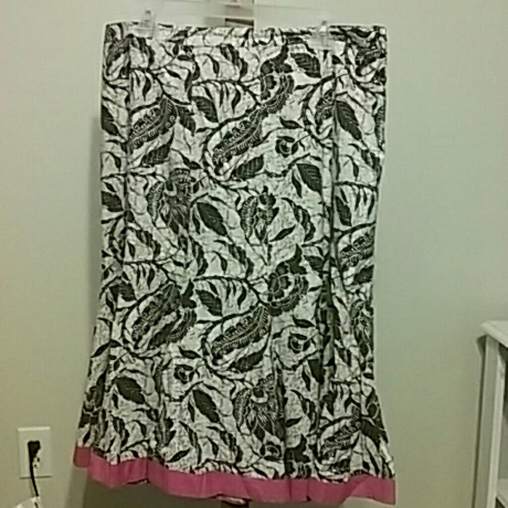 Mid calf  skirt